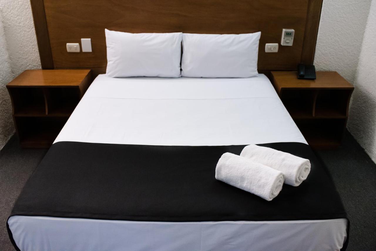 Hotel Central Irapuato - Hotel en Irapuato Esterno foto